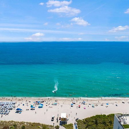 Beachfront Condo With Mesmerizing Views Hollywood Kültér fotó