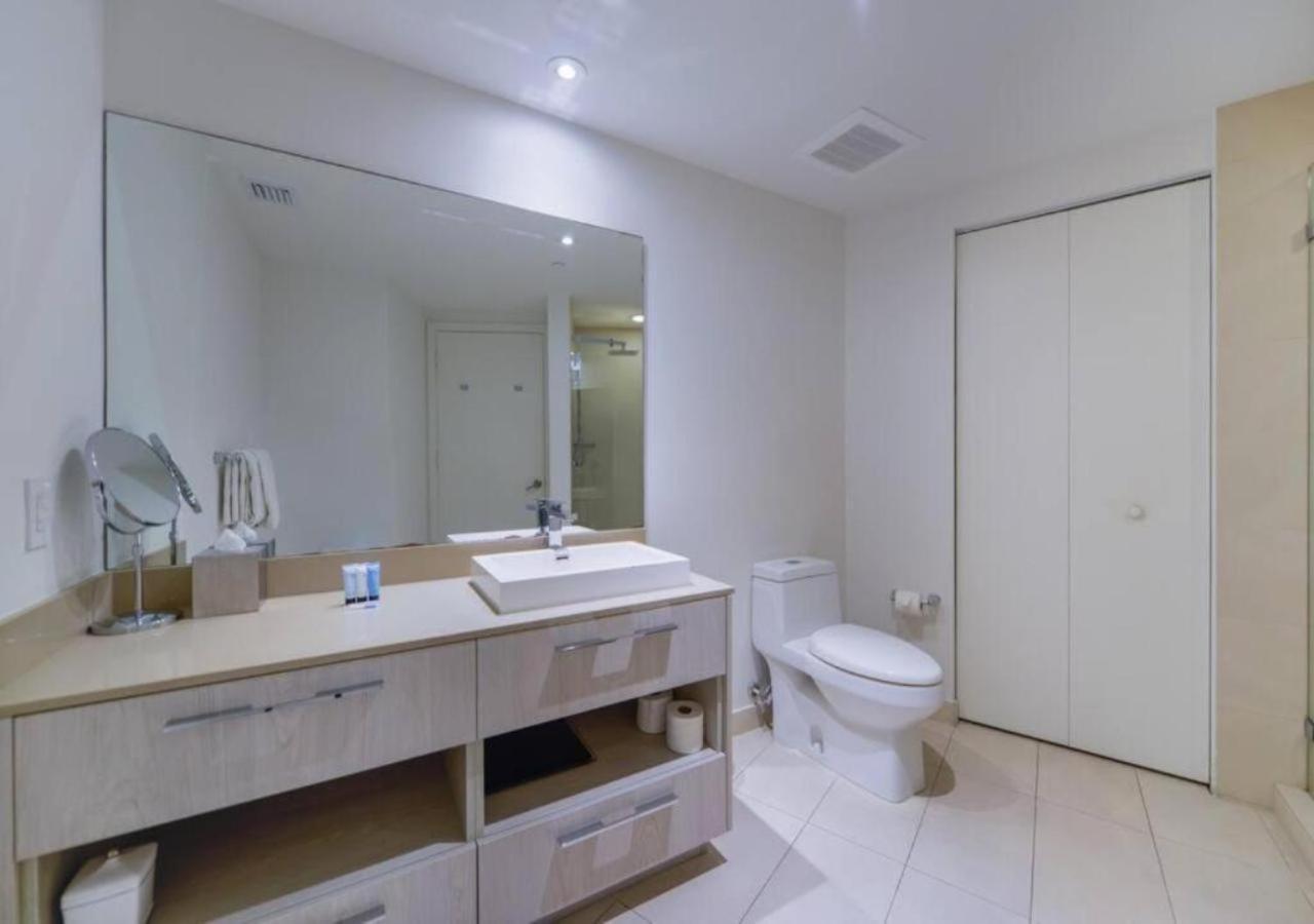 Beachfront Condo With Mesmerizing Views Hollywood Kültér fotó