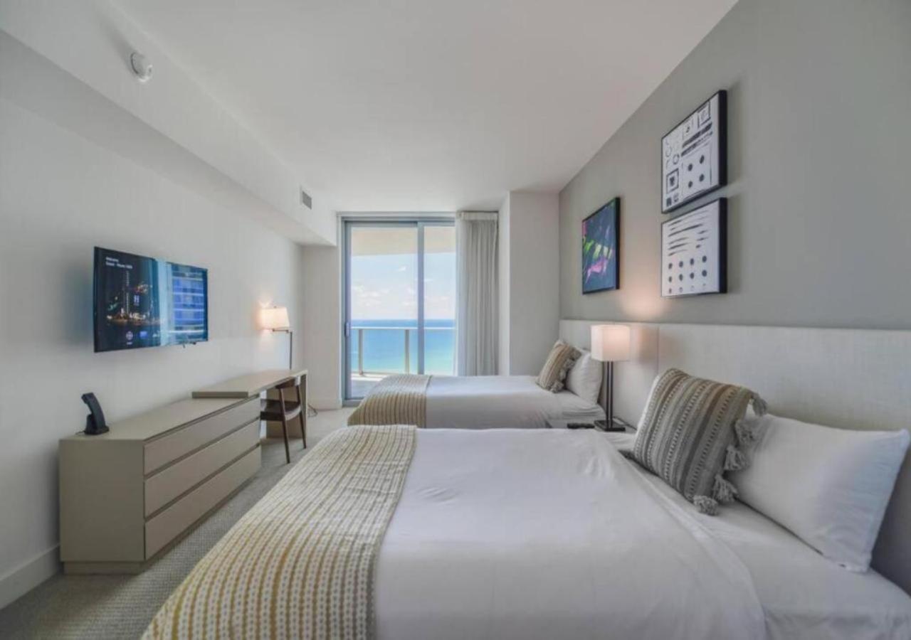 Beachfront Condo With Mesmerizing Views Hollywood Kültér fotó