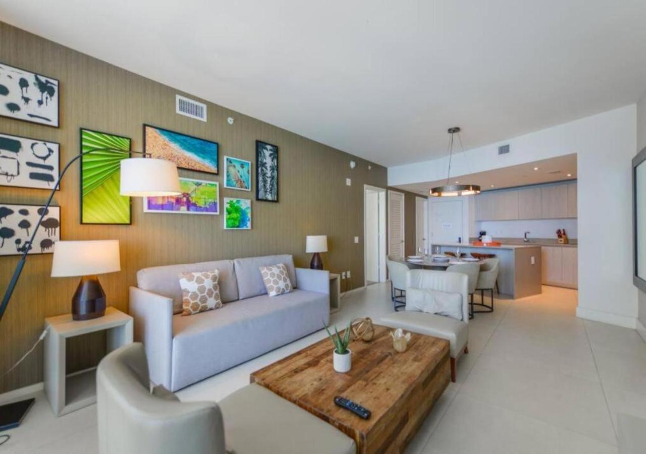 Beachfront Condo With Mesmerizing Views Hollywood Kültér fotó