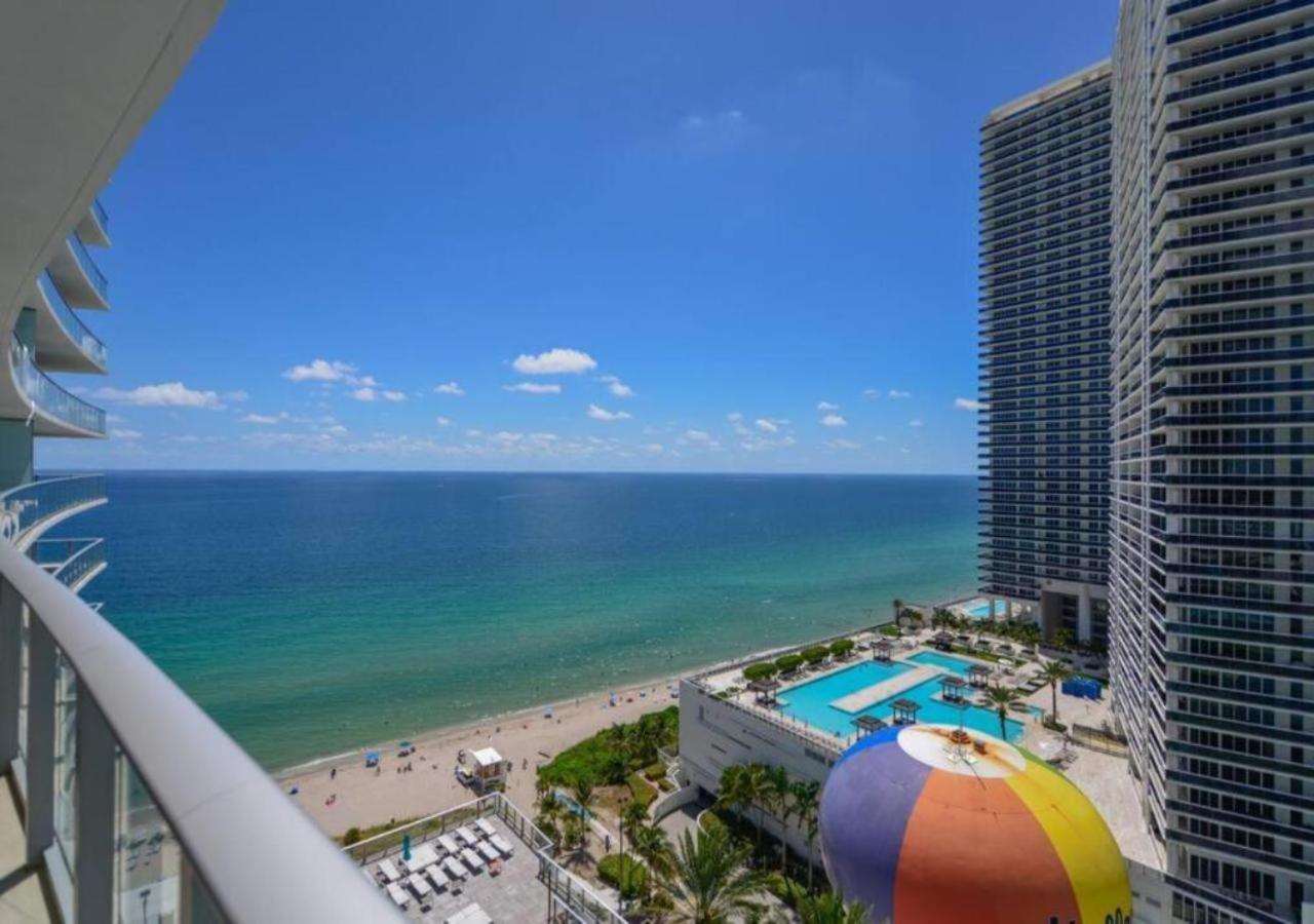 Beachfront Condo With Mesmerizing Views Hollywood Kültér fotó