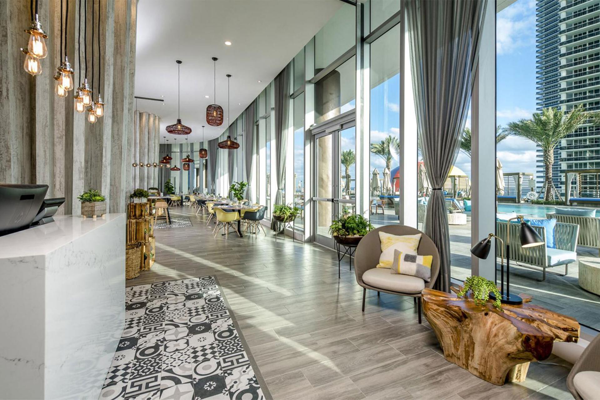 Beachfront Condo With Mesmerizing Views Hollywood Kültér fotó