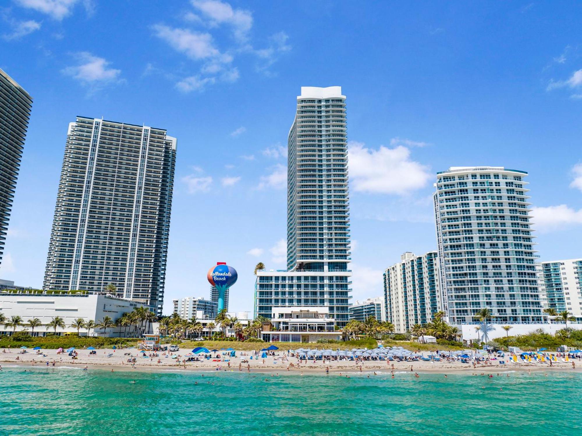 Beachfront Condo With Mesmerizing Views Hollywood Kültér fotó